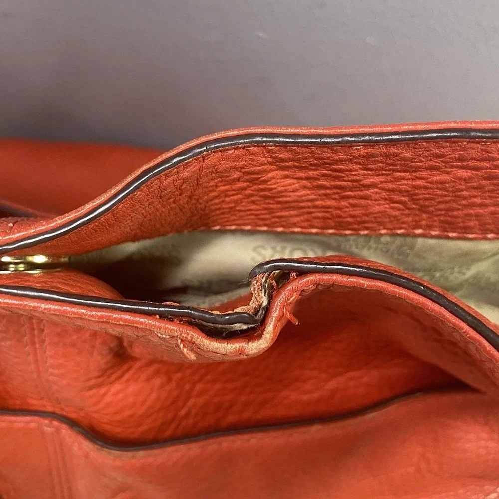Michael Kors Womens Leather‎ Bag purse Red Orange&Gold Lined Pockets MK Charm